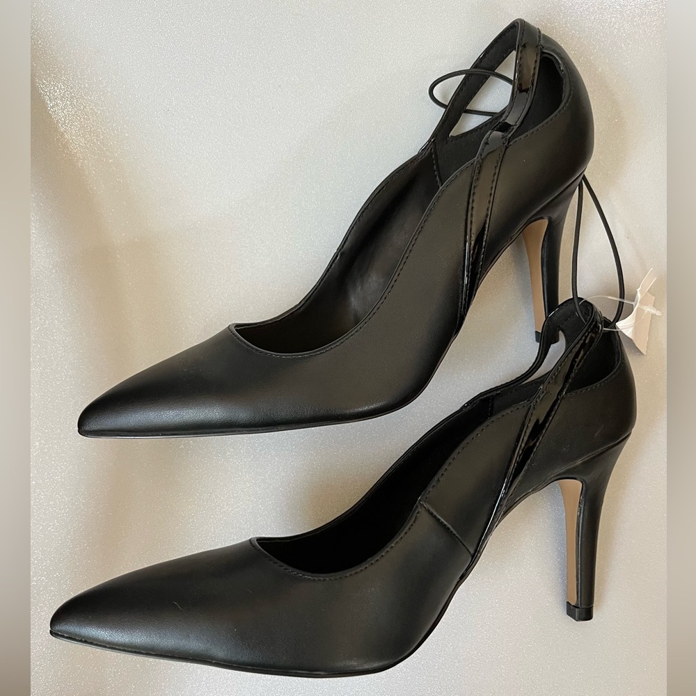 Ann Taylor factory black pumps